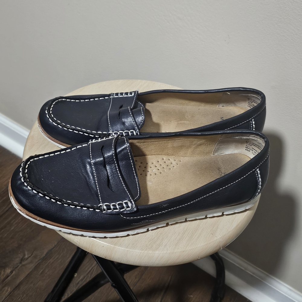 White Mountain Black Flats & loafers - Picture 3 of 9